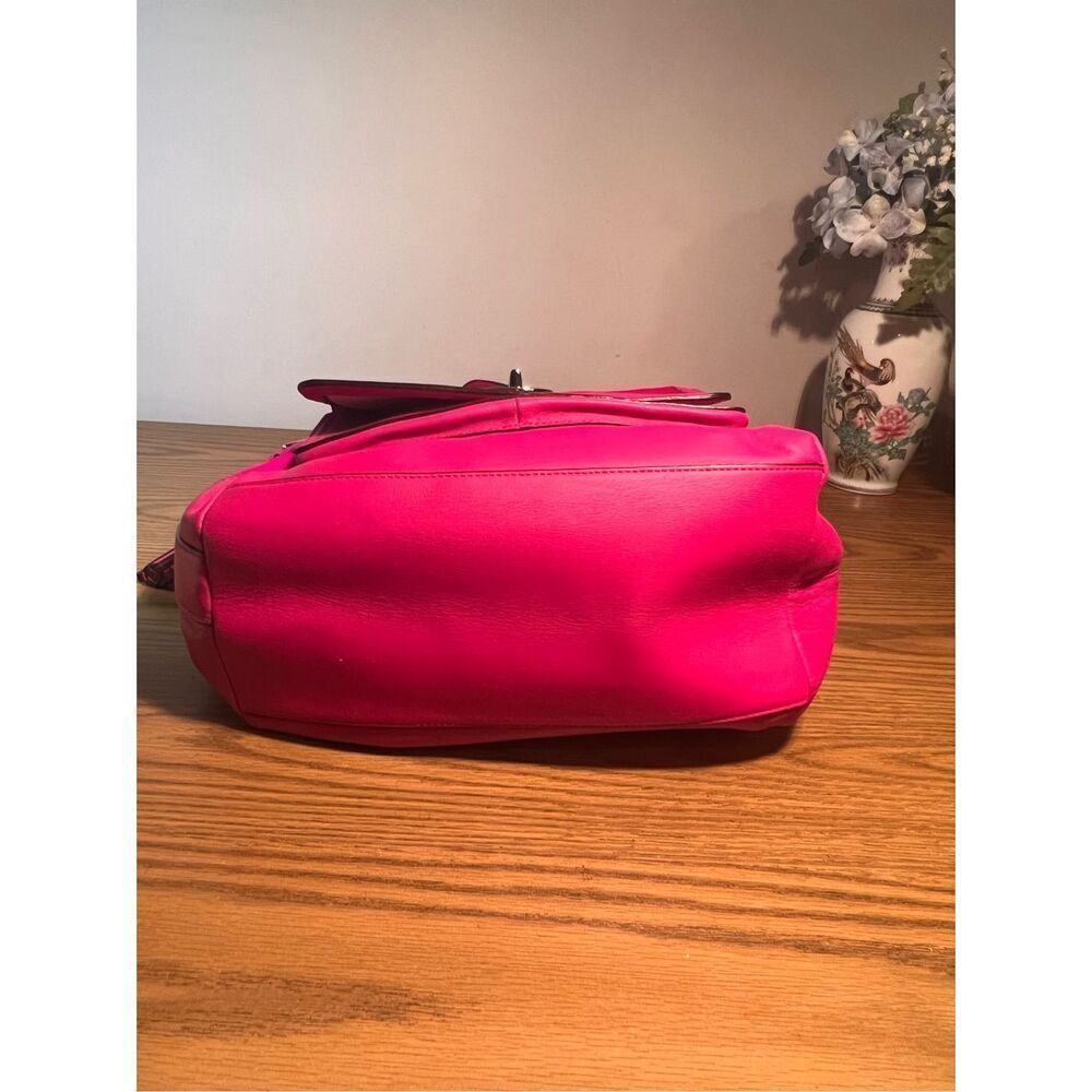 NWOT Coach NY Legacy hot Pink fur shoulder crossbody purse Barbie Pink - Picture 3 of 7